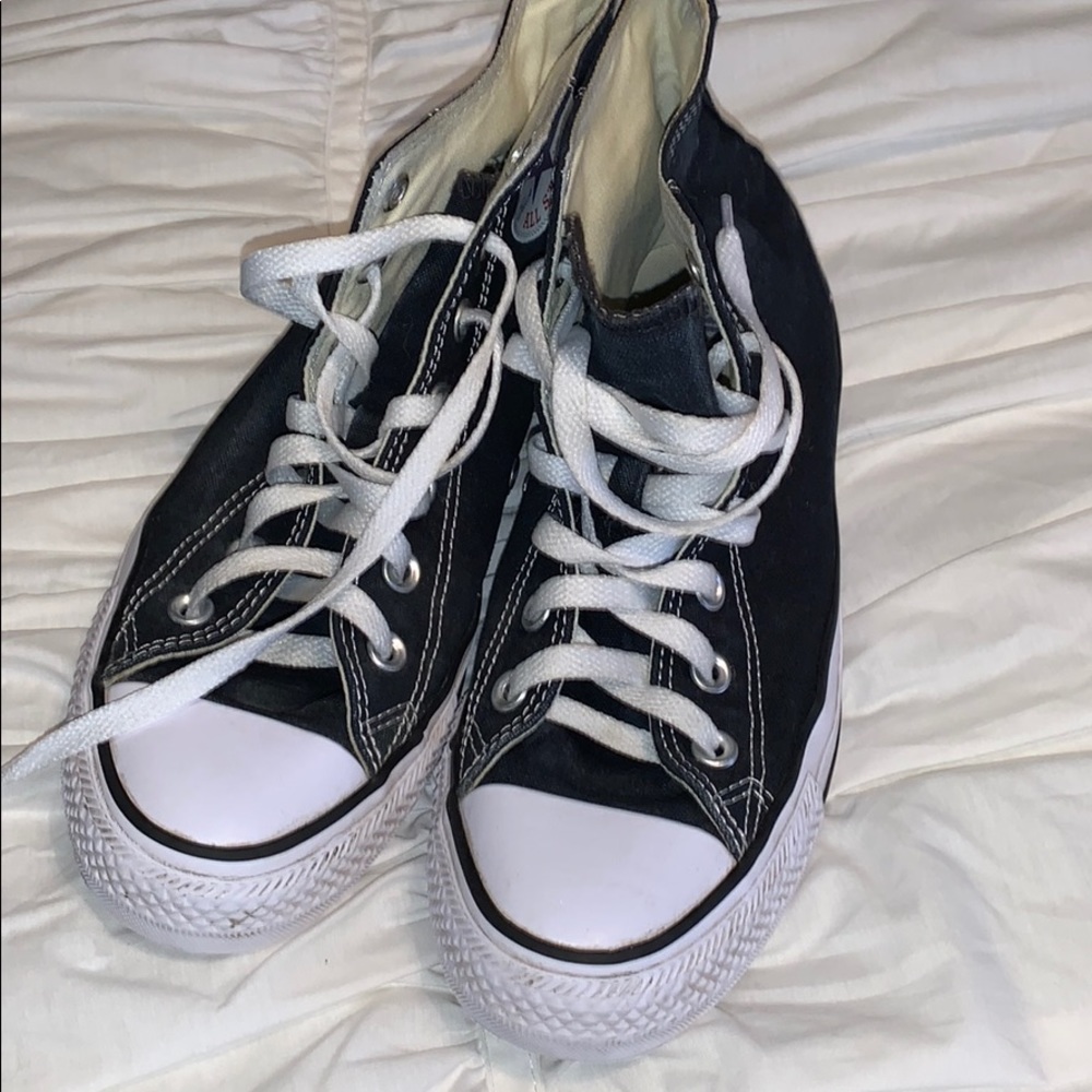 Black high top converse